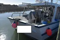 Ilgas žvejybos laivas parduodamas