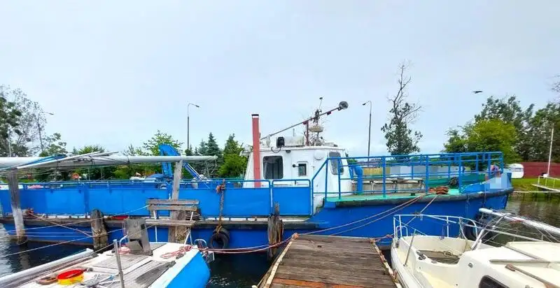 Darbiniai laivai parduodamas