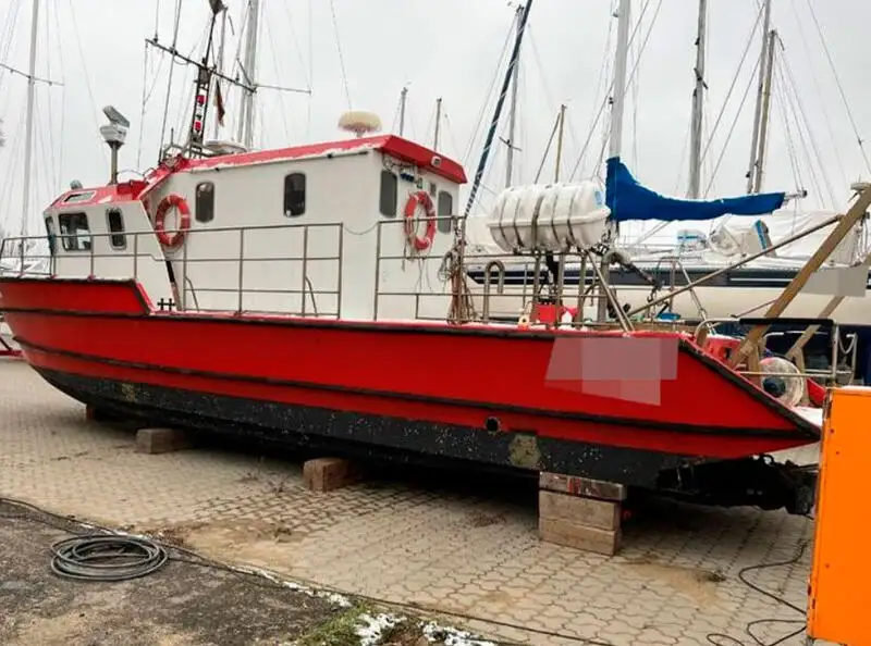 Darbiniai laivai parduodamas