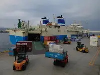 Kontainerių laivas parduodamas