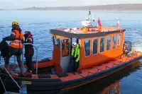Kietas pripučiamas laivas parduodamas