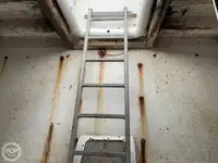 Ilgas žvejybos laivas parduodamas
