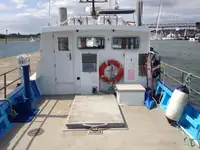 Darbiniai laivai parduodamas