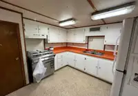 Įgulos laivas parduodamas