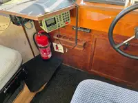 Darbiniai laivai parduodamas