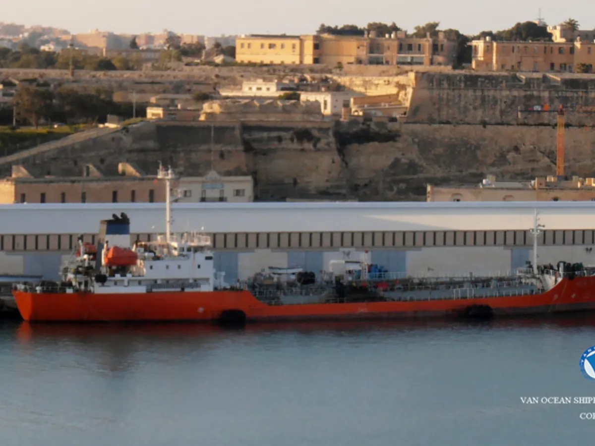 Naftos/chemijos tanklaivis parduodamas