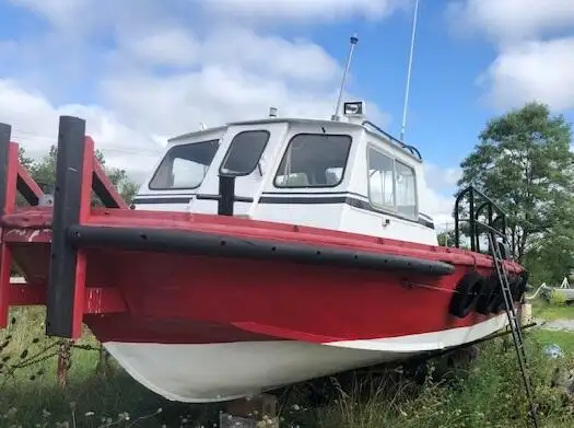 Darbiniai laivai parduodamas
