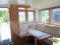 Darbiniai laivai parduodamas