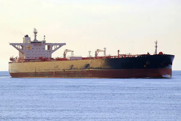 Oil/Chemical tanker for sale