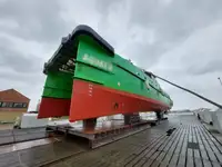 Vėjo jėgainių aptarnavimo laivas parduodamas