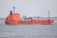 Oil/Chemical tanker Parduodama