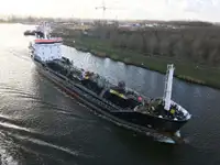 Oil/Chemical tanker Parduodama
