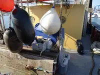 Darbiniai laivai parduodamas