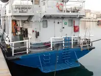 Darbiniai laivai parduodamas