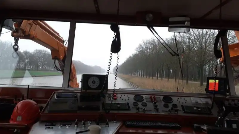 Kontainerių laivas parduodamas