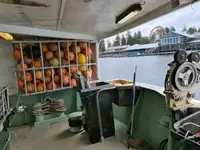Ilgas žvejybos laivas parduodamas