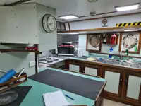 Ilgas žvejybos laivas parduodamas