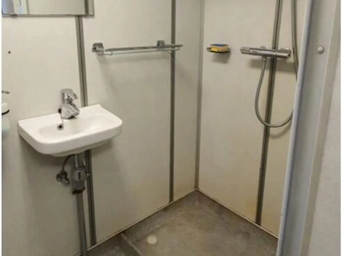 Darbiniai laivai parduodamas