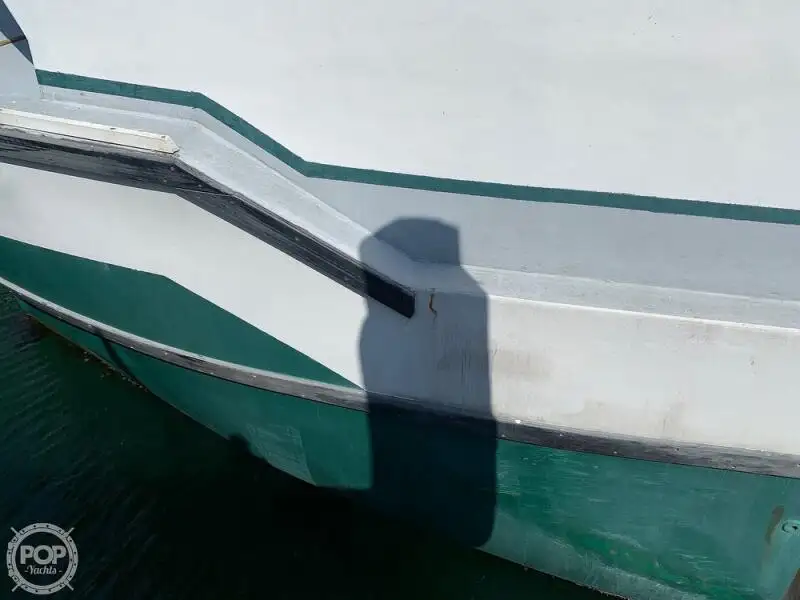 Ilgas žvejybos laivas parduodamas