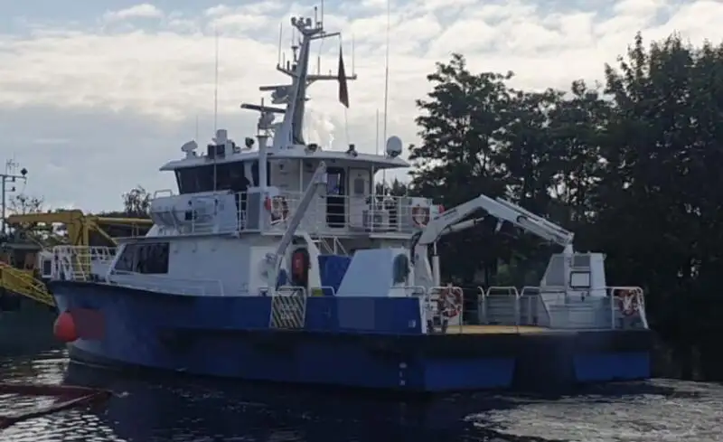 Vėjo jėgainių aptarnavimo laivas parduodamas