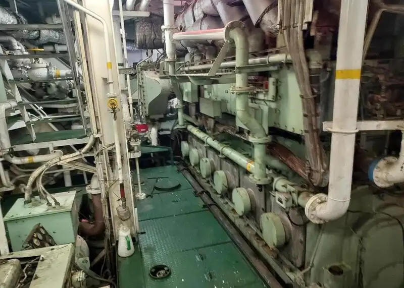 Naftos tanklaivis, chemikalų tanklaivis Parduodama