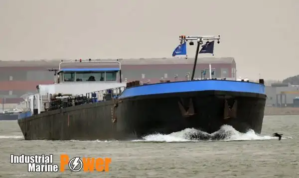 Naftos tanklaivis, chemikalų tanklaivis Parduodama