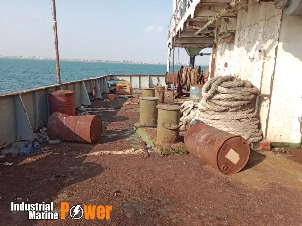 Naftos tanklaivis, chemikalų tanklaivis Parduodama