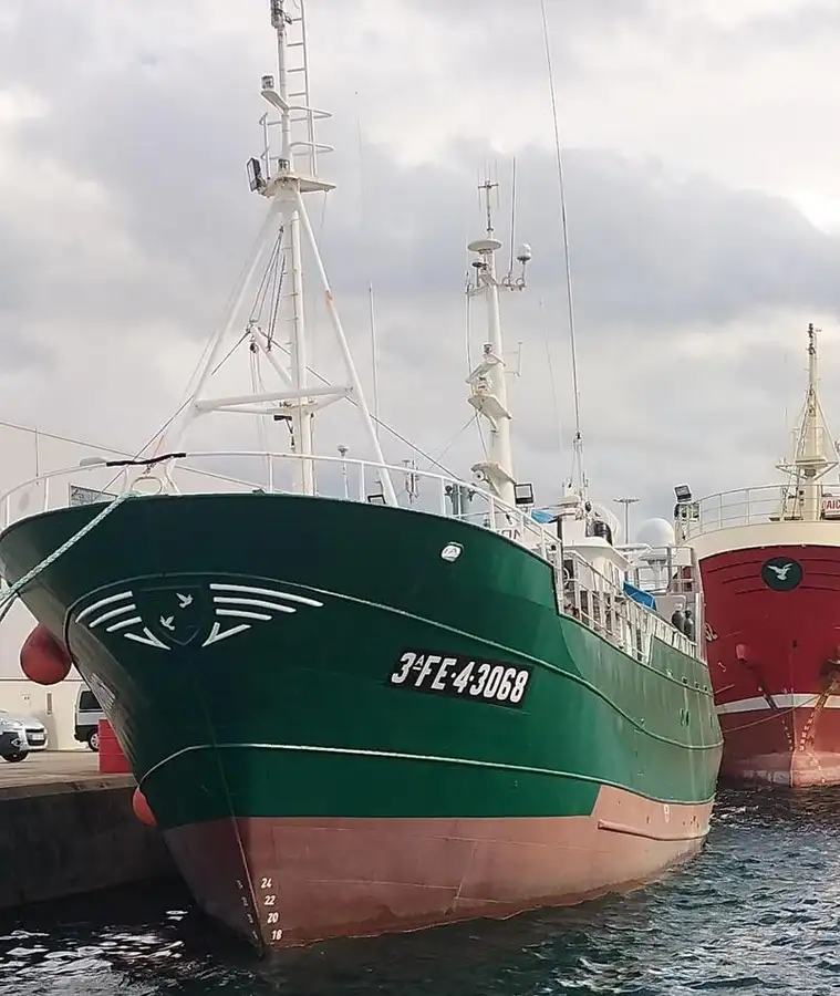 Žvejybos traleris Parduodama