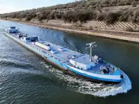 Naftos tanklaivis, chemikalų tanklaivis Parduodama