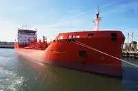 Naftos tanklaivis, chemikalų tanklaivis Parduodama