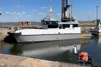 Konteinerių laivas Parduodama